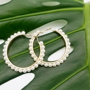 🍭 Pearl Hoop Earrings